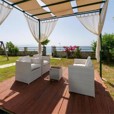 Corfu Beachfront Barbati 1 * Pyrgi (Corfu)