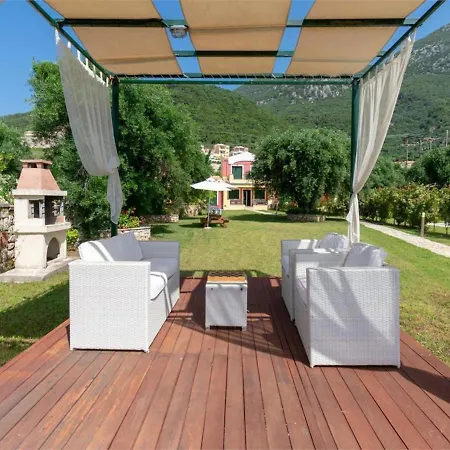Willa Corfu Beachfront Barbati 1