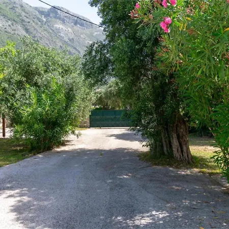 Corfu Beachfront Barbati 1 Willa